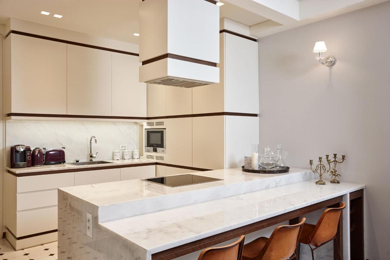 Kolonaki Square Elegant Apartment Atene Esterno foto