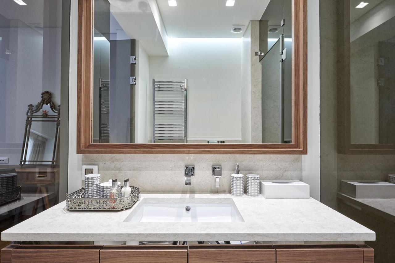 Kolonaki Square Elegant Apartment Atene Esterno foto